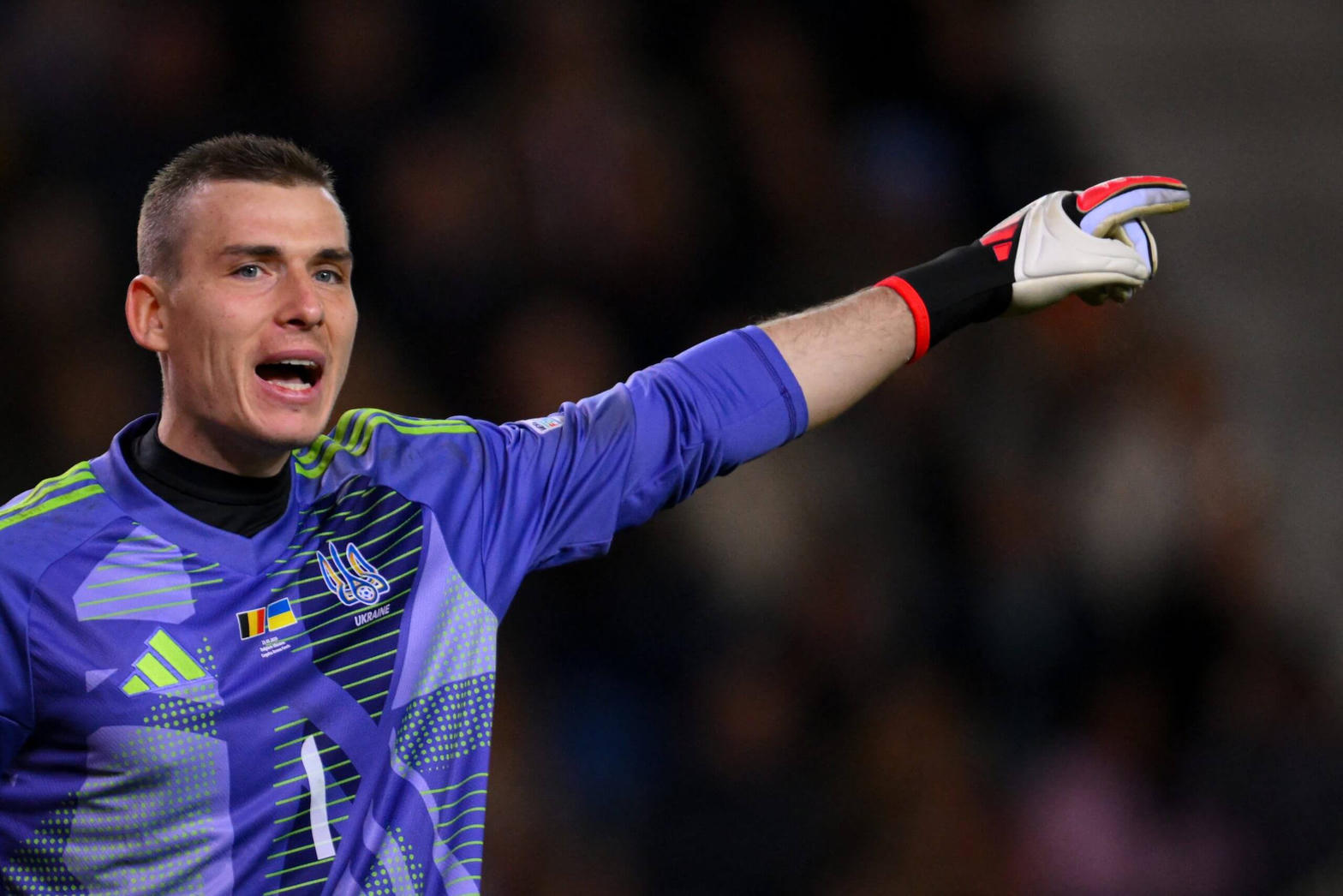 Andriy Lunin con Ucrania